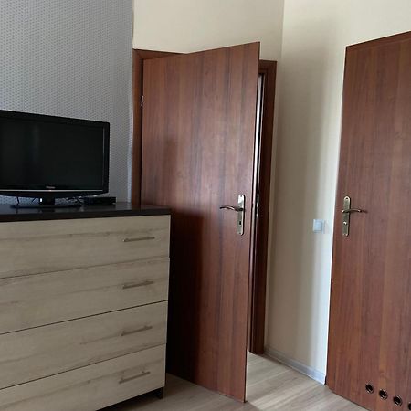 Sztutowo Lazurowy Dwor - Apartamenty Oraz Pokoje Z Basenem I Parkingiem ภายนอก รูปภาพ