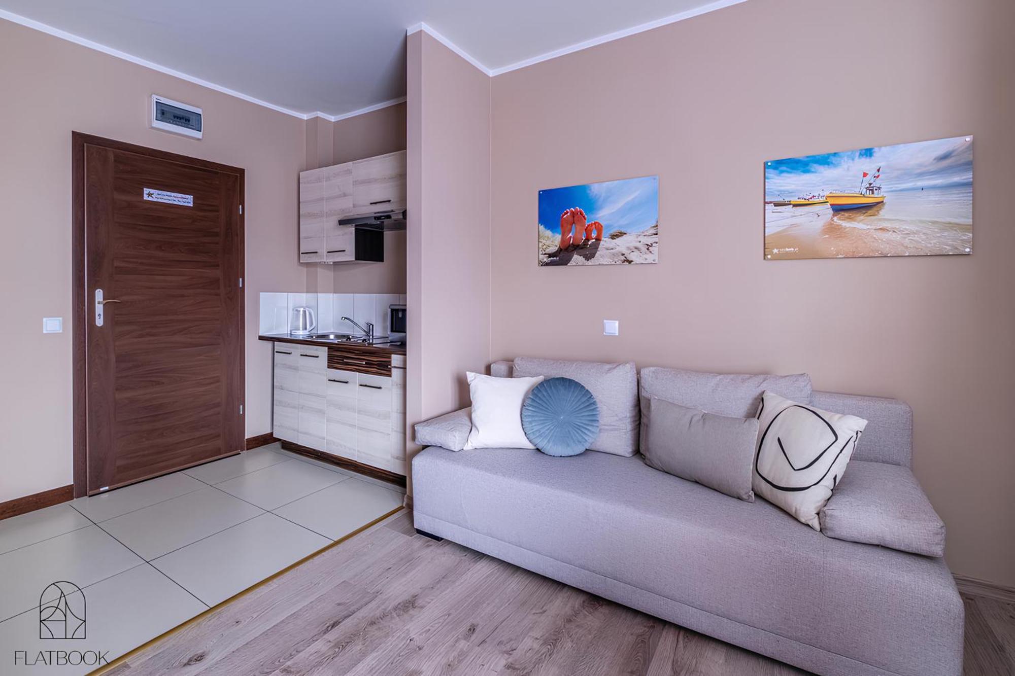 Sztutowo Lazurowy Dwor - Apartamenty Oraz Pokoje Z Basenem I Parkingiem ภายนอก รูปภาพ