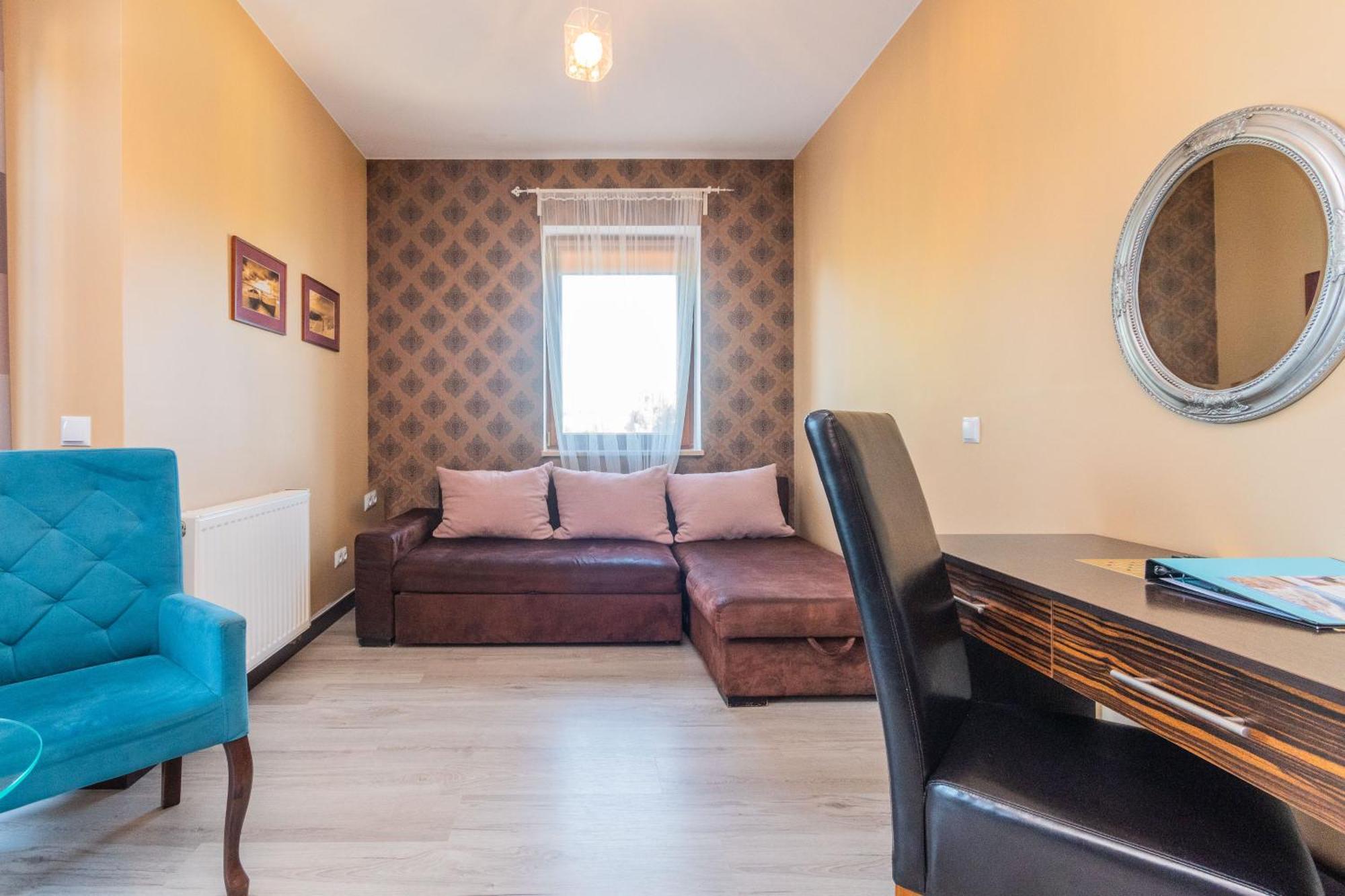 Sztutowo Lazurowy Dwor - Apartamenty Oraz Pokoje Z Basenem I Parkingiem ภายนอก รูปภาพ