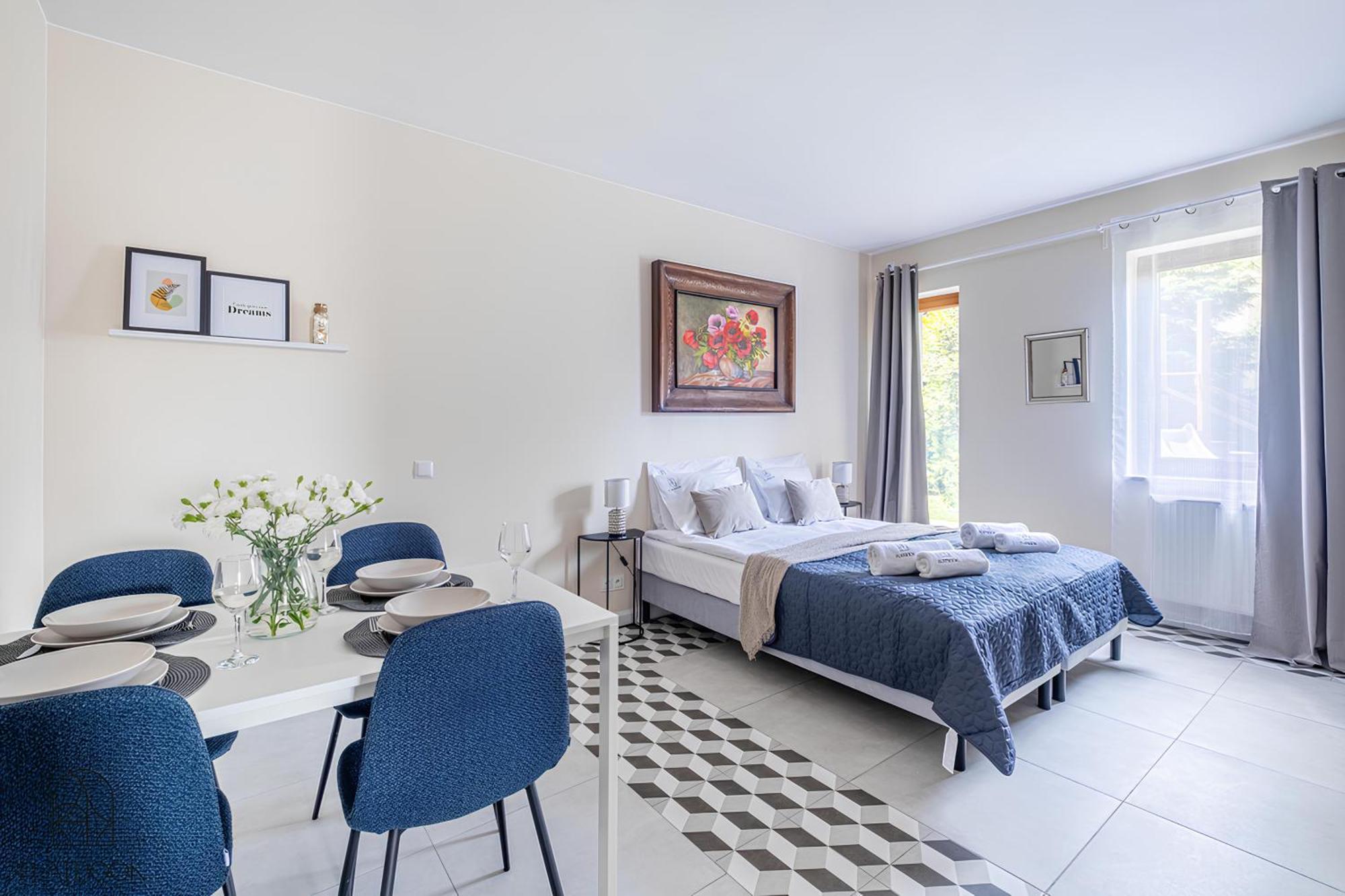 Sztutowo Lazurowy Dwor - Apartamenty Oraz Pokoje Z Basenem I Parkingiem ภายนอก รูปภาพ