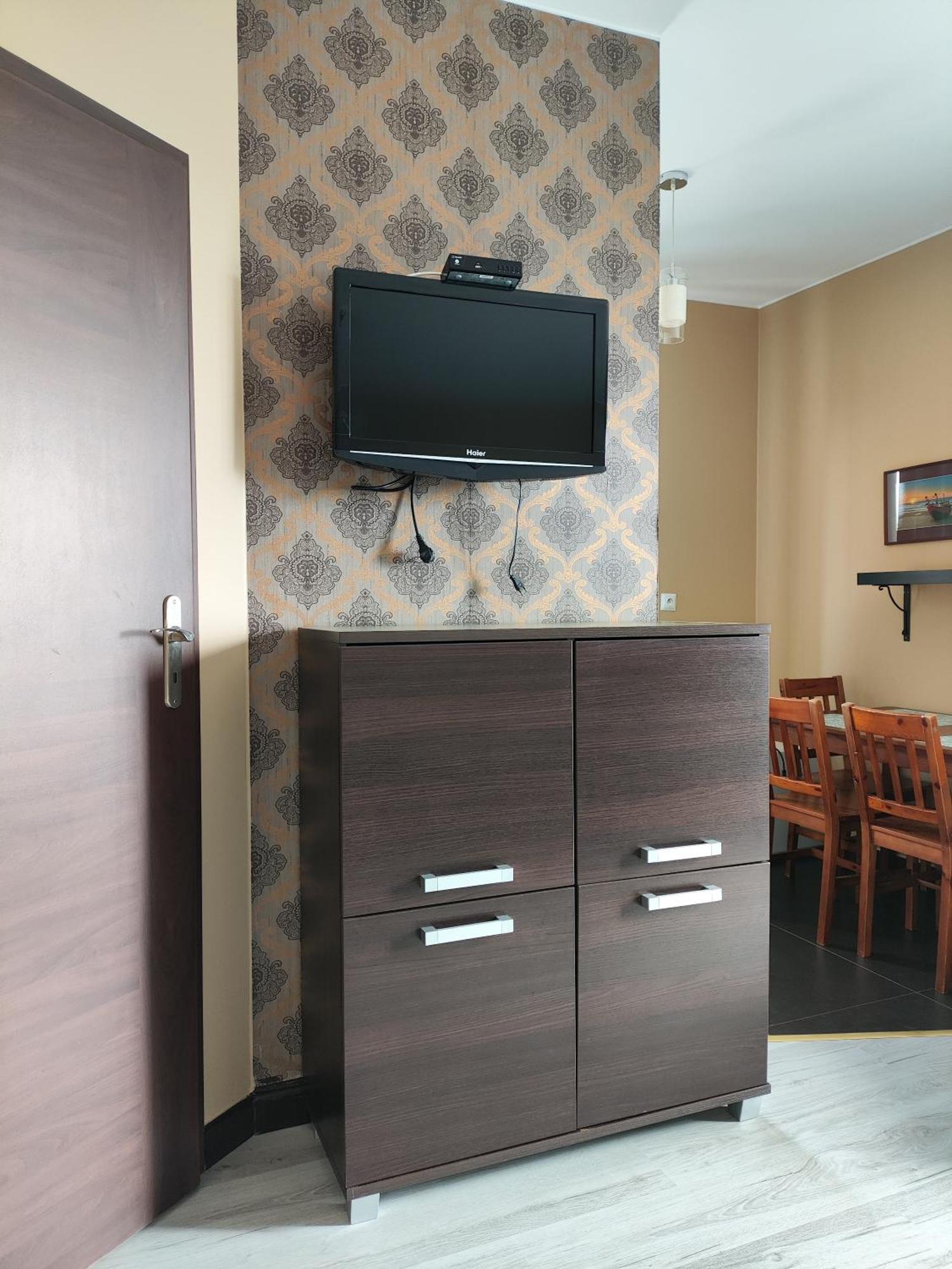 Sztutowo Lazurowy Dwor - Apartamenty Oraz Pokoje Z Basenem I Parkingiem ภายนอก รูปภาพ
